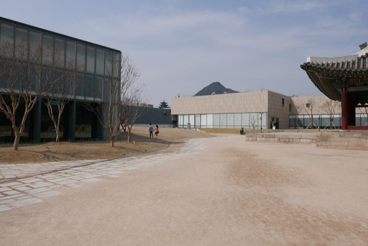 Courtyard and exterior of the National Museum of Modern and Contemporary Art Seoul
