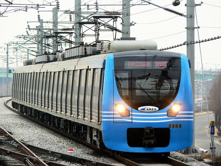 A'REX 2000 series EMU train
